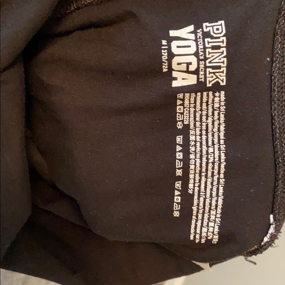 Victoria’s Secret Yoga Legging - Picture 4 of 4